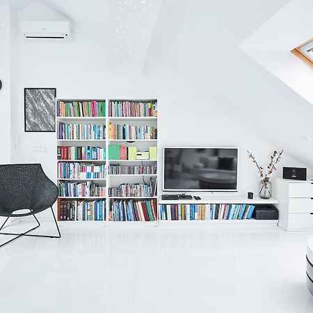 Unique Design Loft In Middle Of Centre Of Old Town With Netflix Apartman Krakkó Kültér fotó